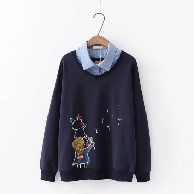 Áo giả hai cổ phối somi hình cô gái và người bạn thỏ