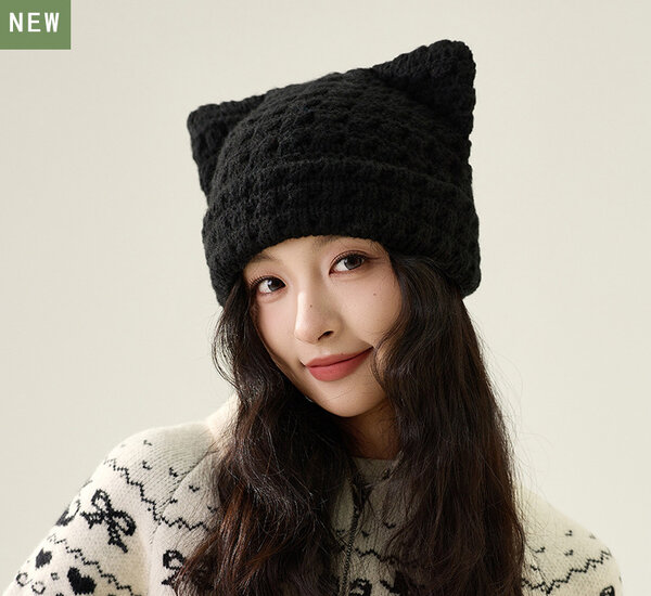 Mũ len tai mèo kiểu dáng dễ thương cho mùa thu đông.