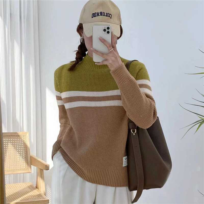 Áo len nữ dệt kim