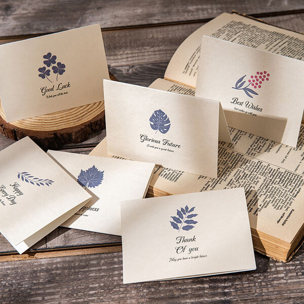 Thiệp phong cách retro