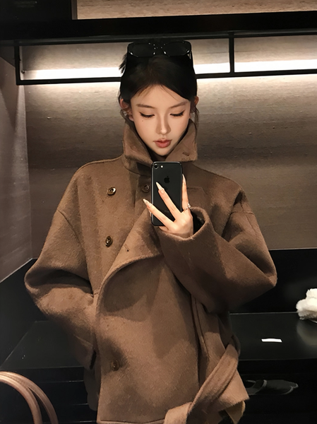 Áo khoác dạ nữ có lớp lót lông vũ dày giữ ấm mùa đông