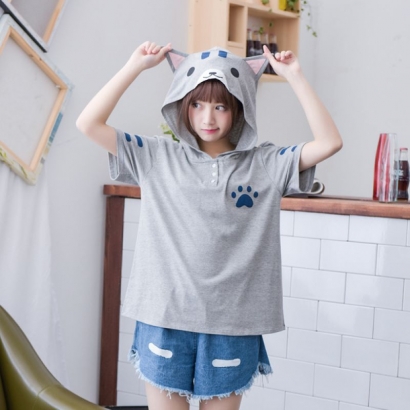 Áo có mũ tai mèo