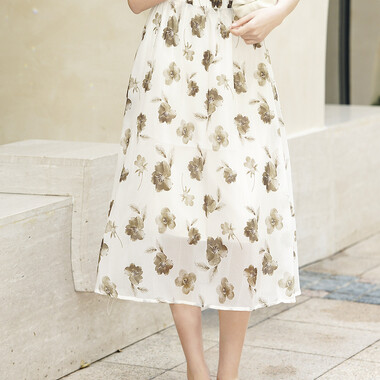 Chân váy dài họa tiết hoa lá
