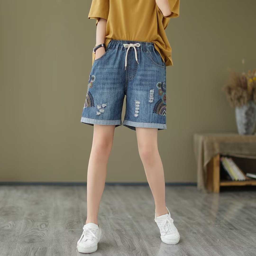 Quần short denim nữ phong cách retro