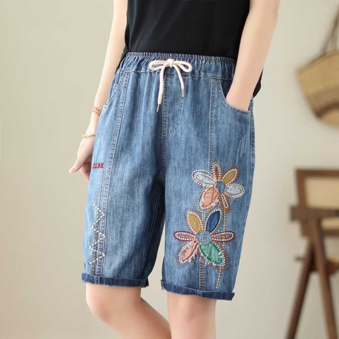 Quần short jean nữ phong cách retro