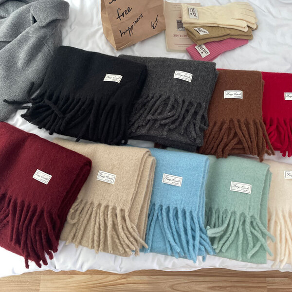 Khăng choàng cổ nữ chất liệu len cừu mềm mại giữ ấm mùa...