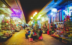 Top 4 khu chợ ngoại nổi tiếng nhất TPHCM