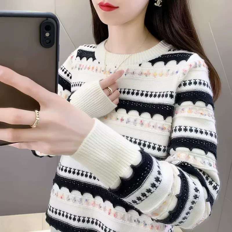 Áo len nữ dệt kim phong cách Hàn Quốc