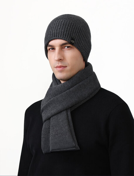 Bộ mũ len và khăn cổ nam có lót nỉ dày, giữ ấm mùa đông