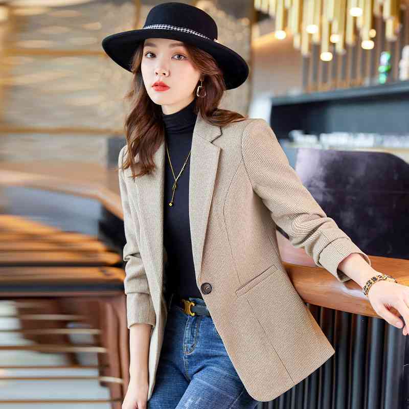 Áo khoác dạ nữ kiểu vest