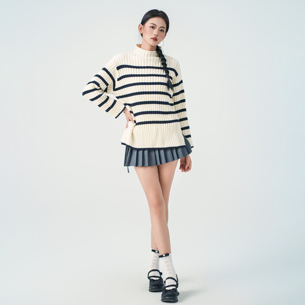 Áo len cổ lọ nữ kẻ sọc