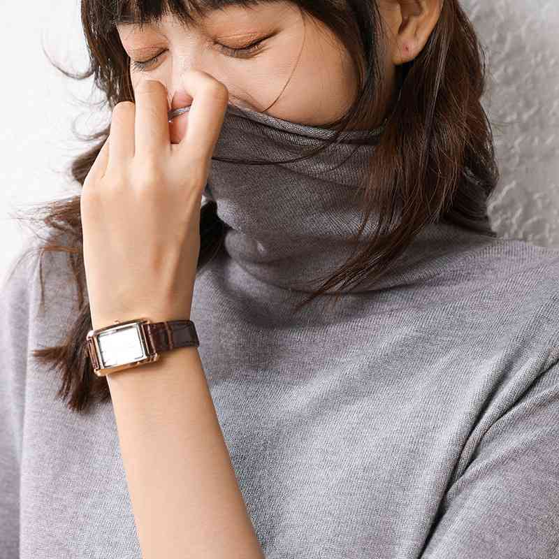 Áo len cổ lọ nữ dệt kim